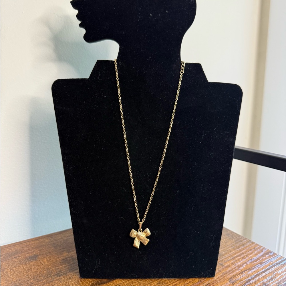 Dior Gold Bow Pendant Necklace